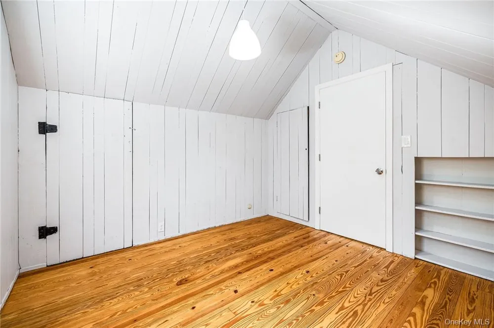 11 Hillside Place Rye, NY 10580