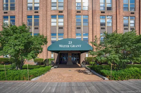 23 Water Grant Street #4N
