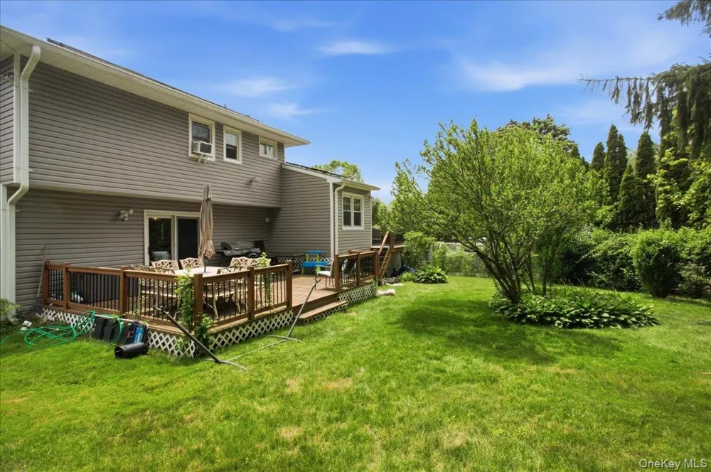 16 Baldwin Lane Scarsdale, NY 10583