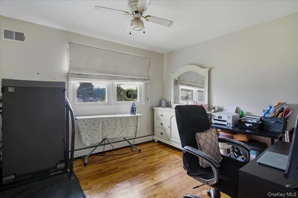 16 Baldwin Lane Scarsdale, NY 10583