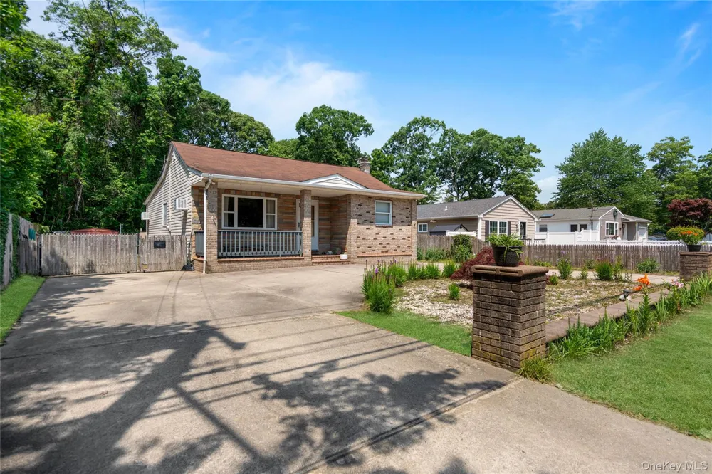 32 Juniper Avenue Patchogue, NY 11772