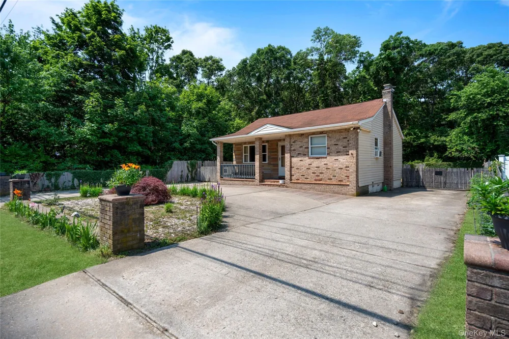 32 Juniper Avenue Patchogue, NY 11772