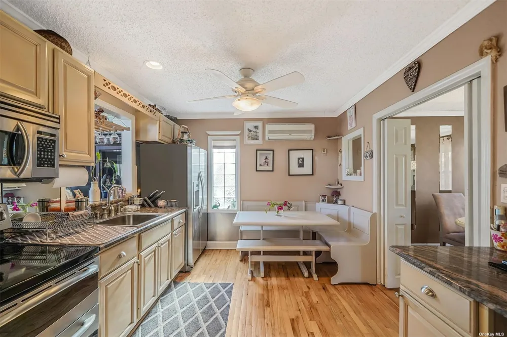 10 Marchant Drive Saint James, NY 11780