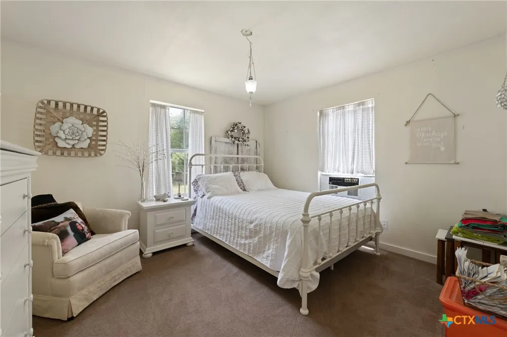 351 County Road 326 Bertram, TX 78605