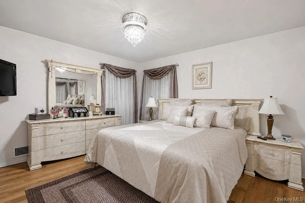 159-48 91st Street Howard Beach, NY 11414