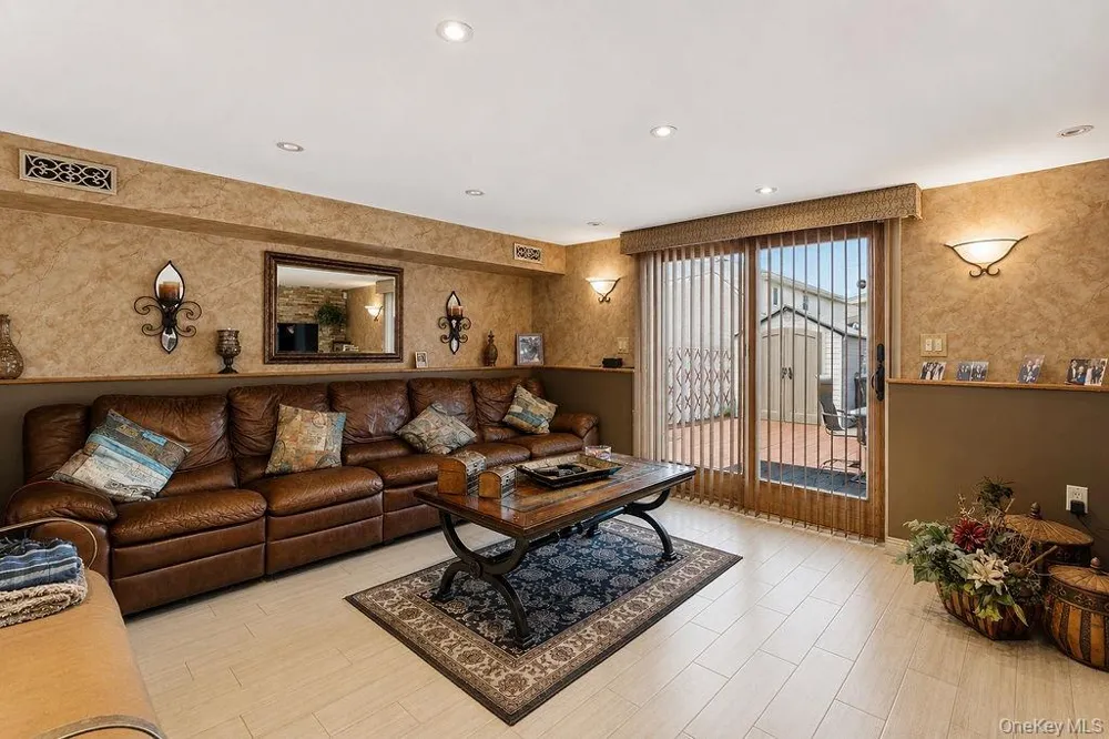 159-48 91st Street Howard Beach, NY 11414