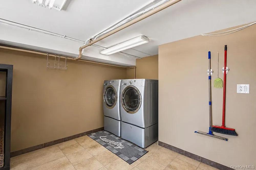 159-48 91st Street Howard Beach, NY 11414