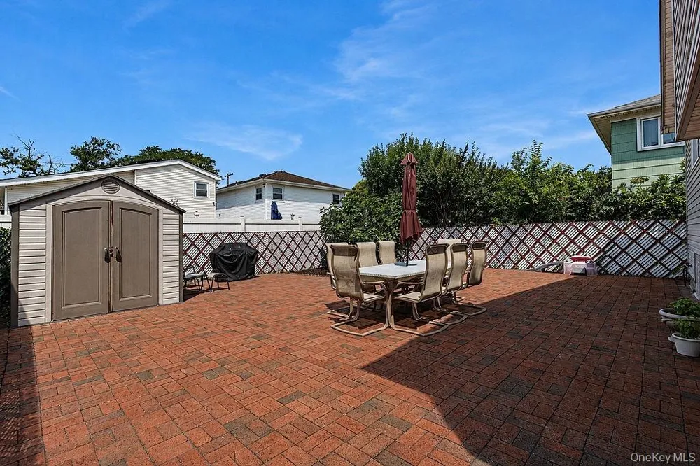 159-48 91st Street Howard Beach, NY 11414