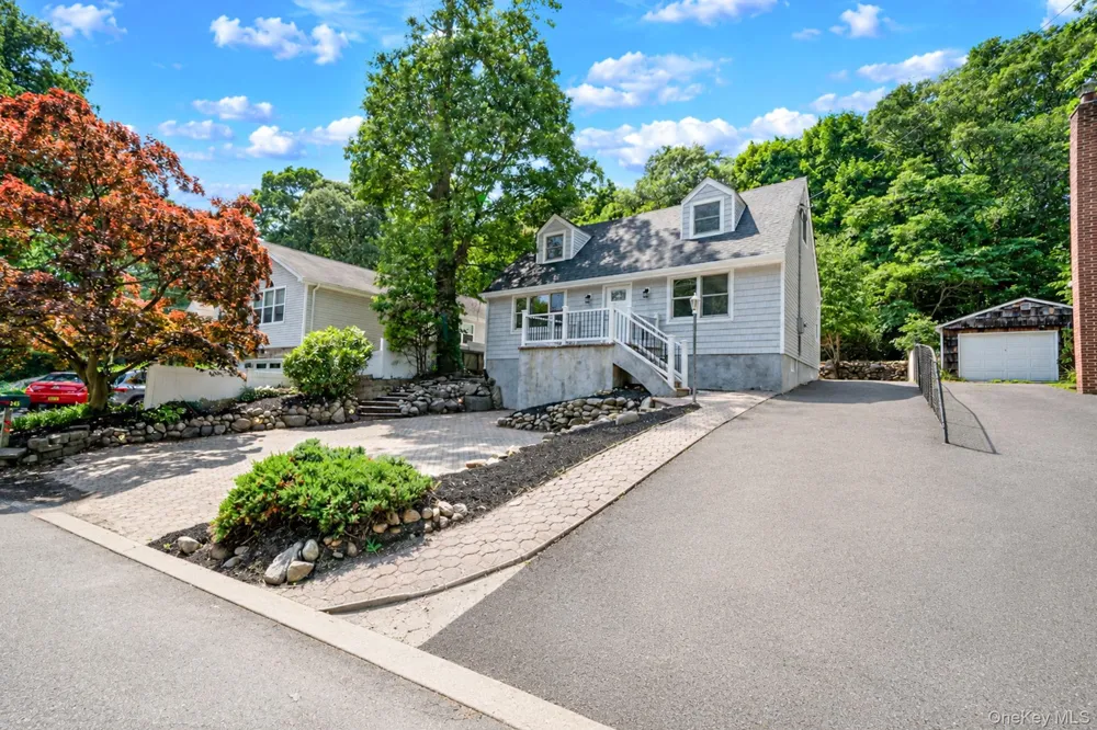 245 Melville Road Huntington Station, NY 11746