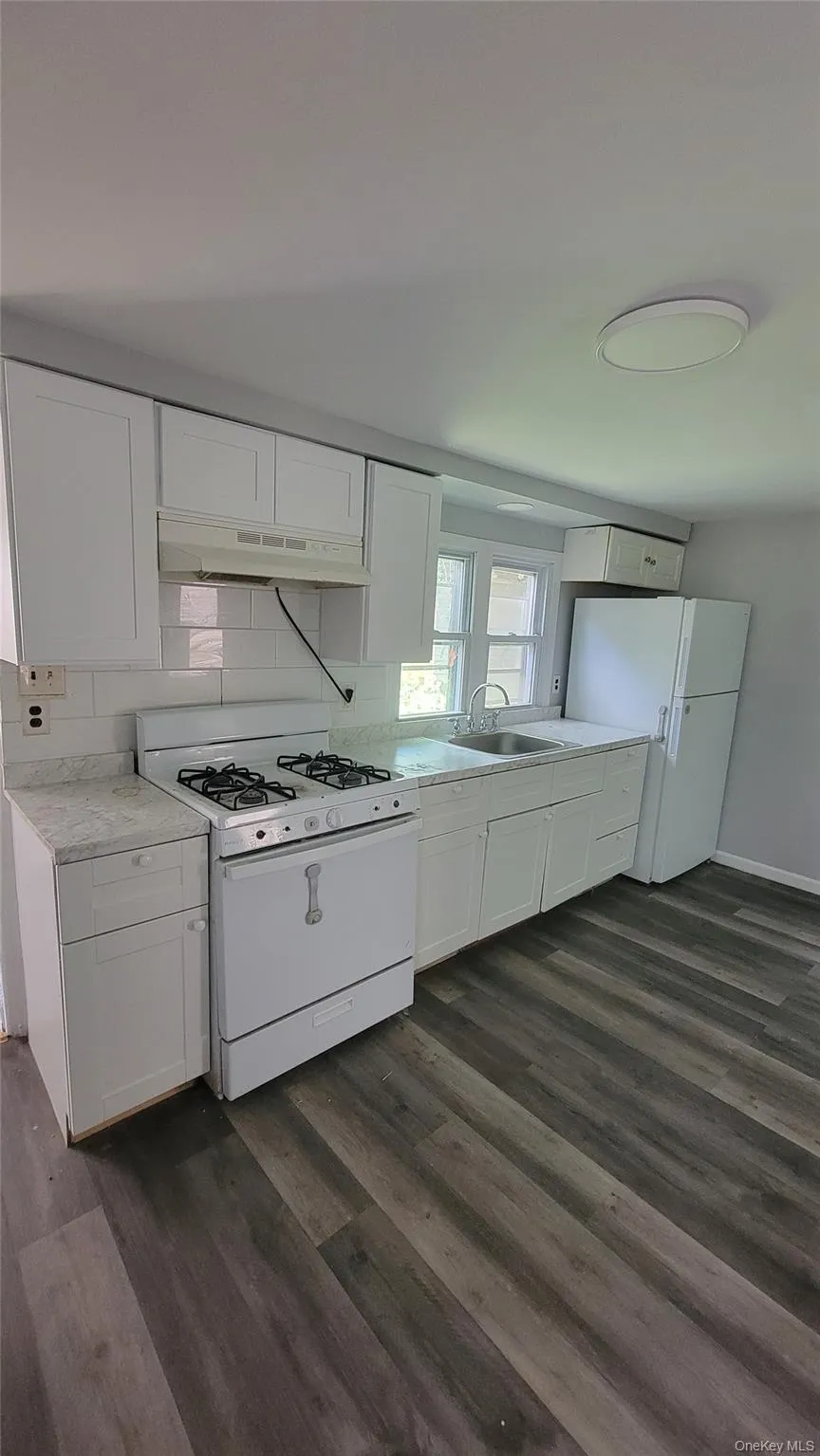 15 Warren Court Haverstraw, NY 10927