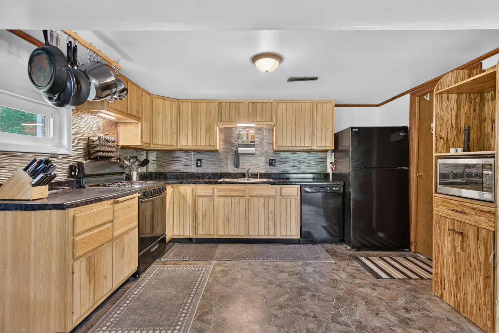 10932 Baker Road Jerome, MI 49249