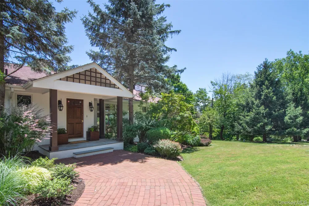 353 Mountain Road Irvington, NY 10533