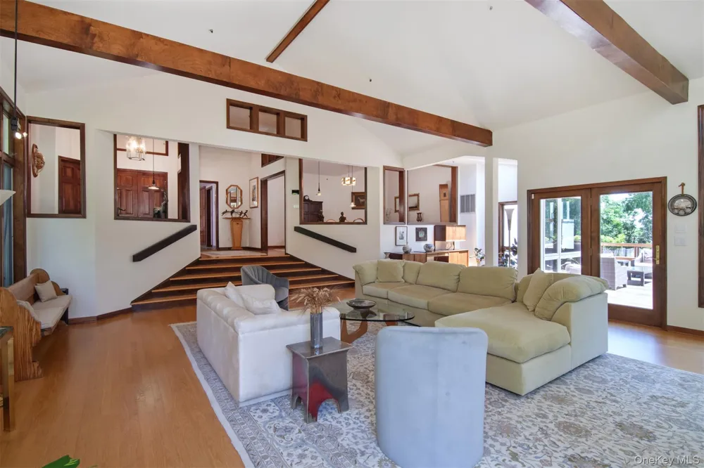 353 Mountain Road Irvington, NY 10533