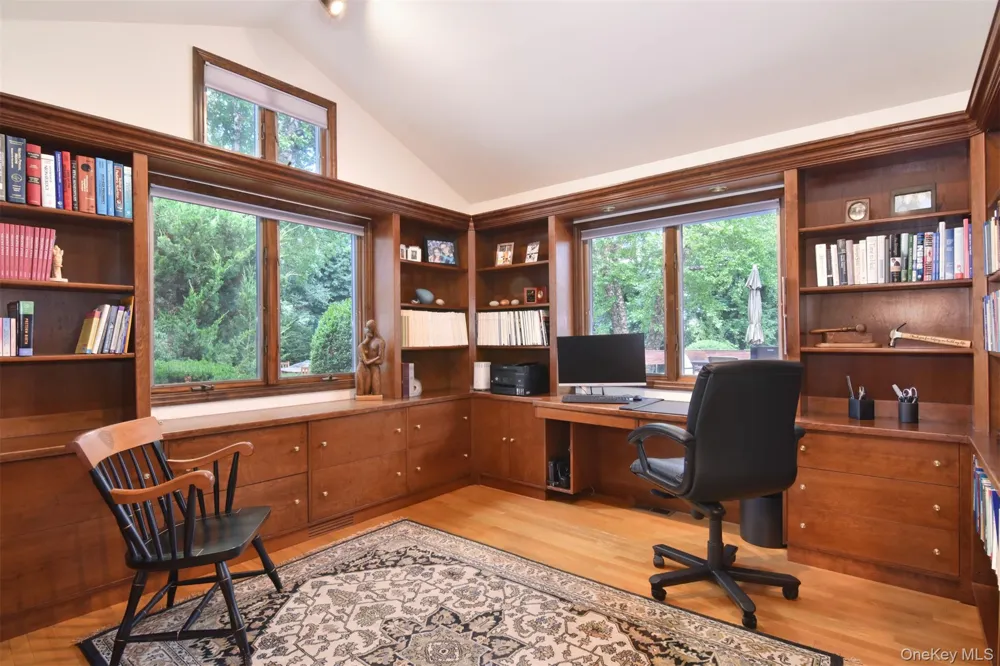 353 Mountain Road Irvington, NY 10533
