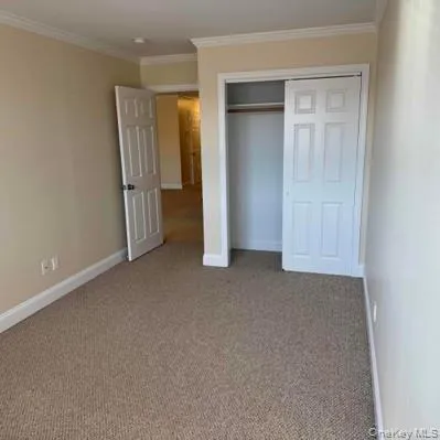 14 Willis Ave Syosset, NY 11791