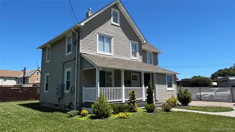 23 Arnold Avenue