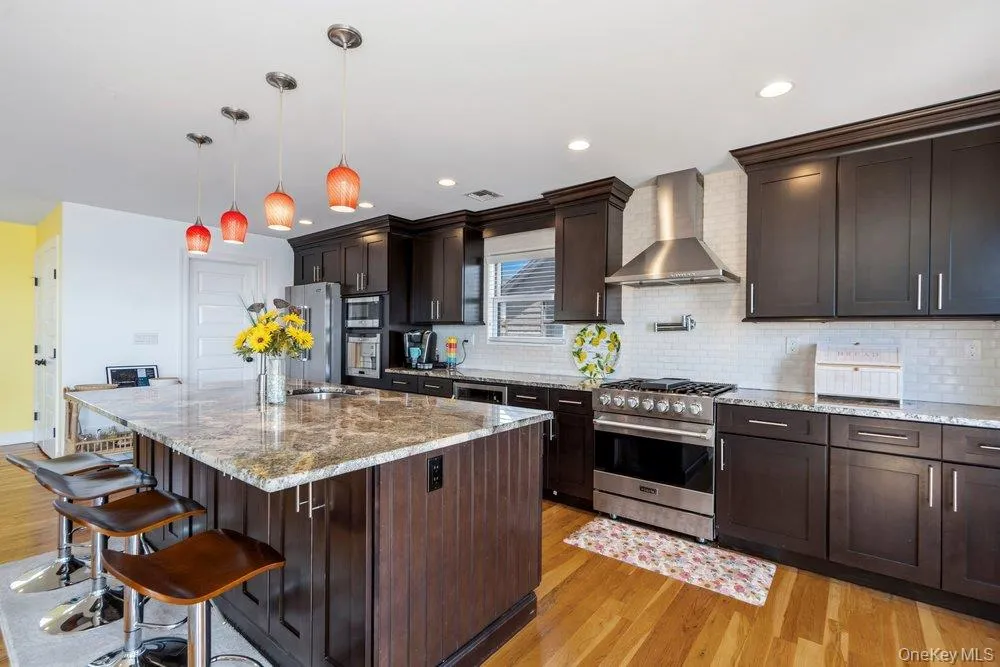 30 Milton Road Babylon, NY 11702