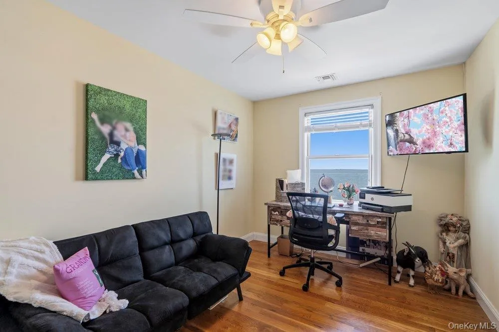 30 Milton Road Babylon, NY 11702