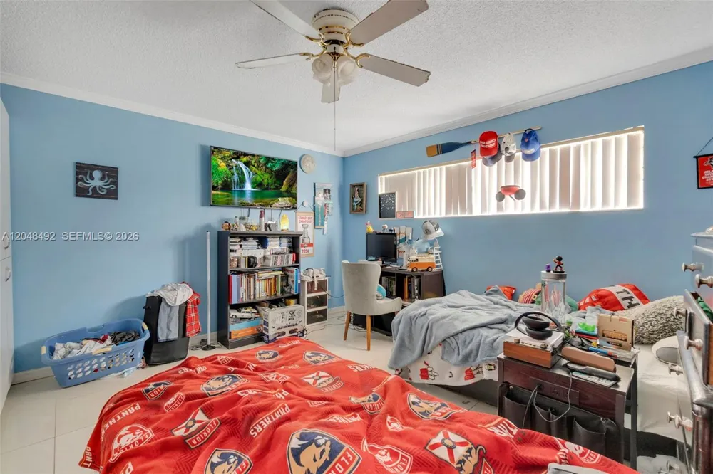 2480 NE 46th St Lighthouse Point, FL 33064