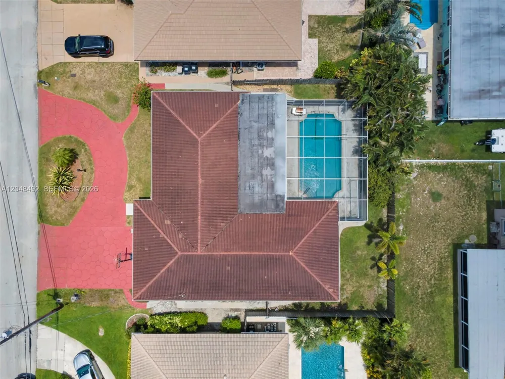 2480 NE 46th St Lighthouse Point, FL 33064