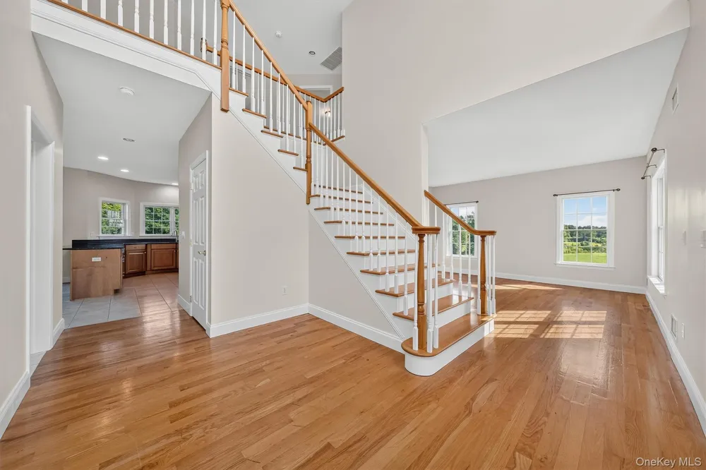 6 Dorian Way Campbell Hall, NY 10916