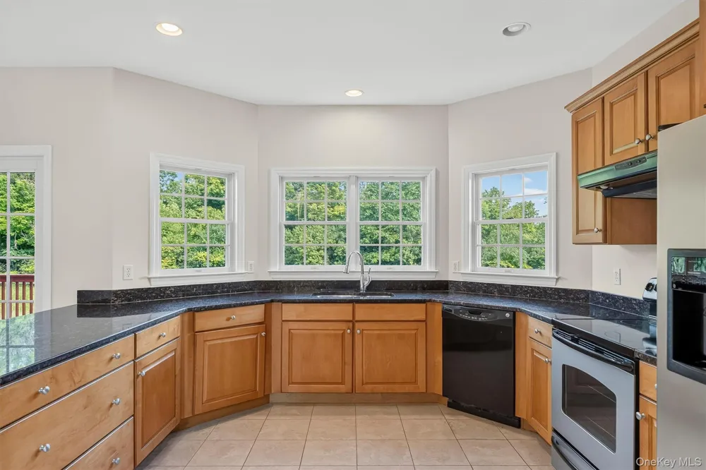 6 Dorian Way Campbell Hall, NY 10916