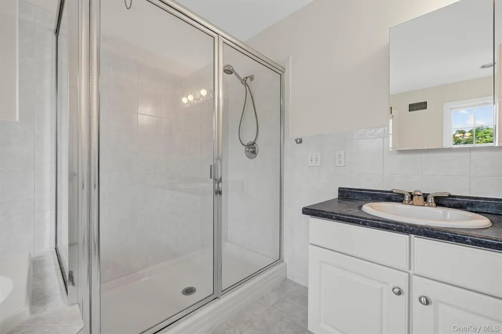 6 Dorian Way Campbell Hall, NY 10916