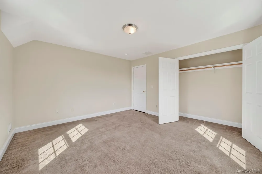 6 Dorian Way Campbell Hall, NY 10916