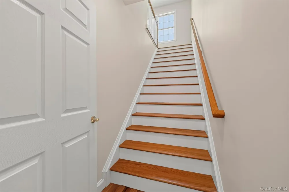6 Dorian Way Campbell Hall, NY 10916