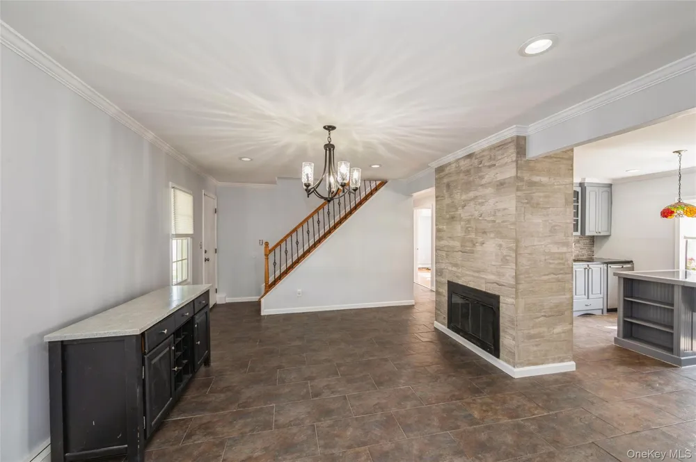 14 Tailor Lane Levittown, NY 11756