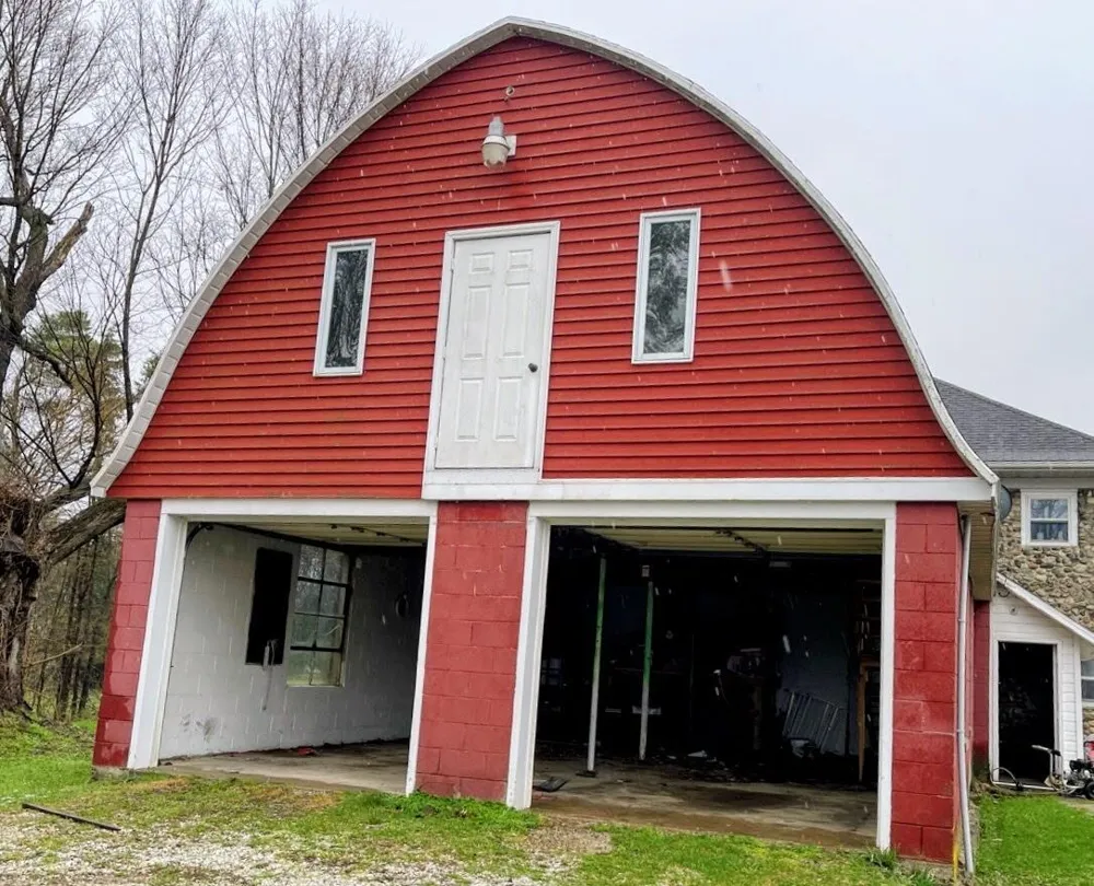 2311 E Glendora Road Buchanan Township, MI 49107