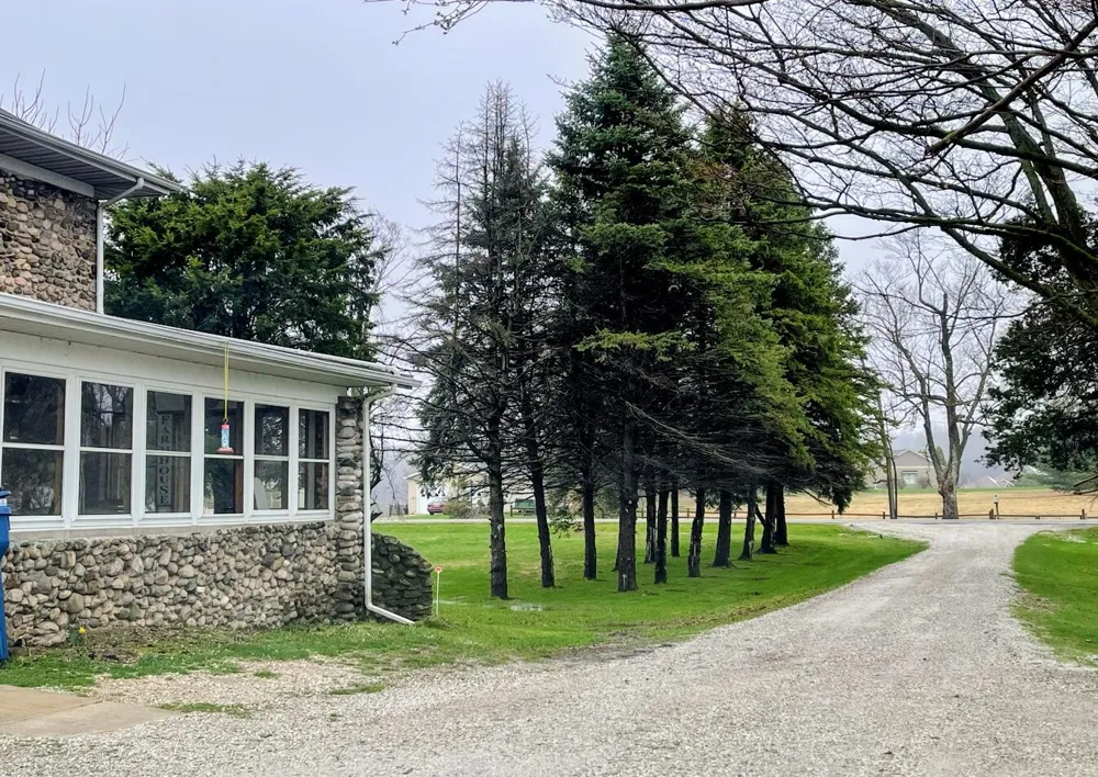 2311 E Glendora Road Buchanan Township, MI 49107
