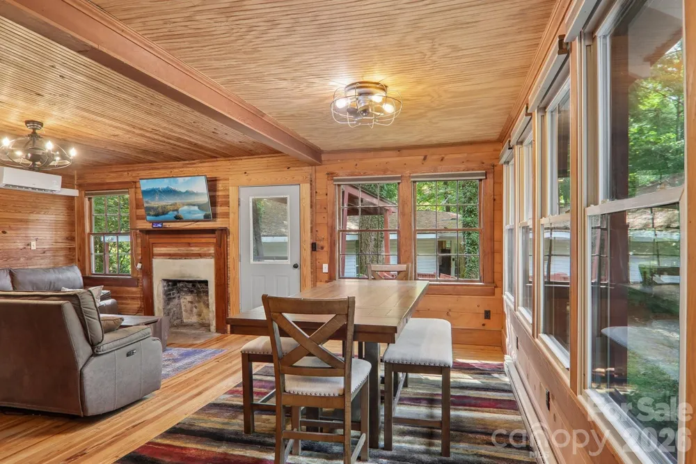 61 Bo Diddly Lane Cedar Mountain, NC 28718