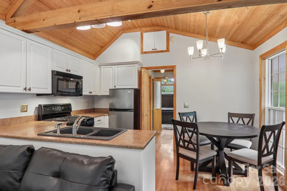 61 Bo Diddly Lane Cedar Mountain, NC 28718