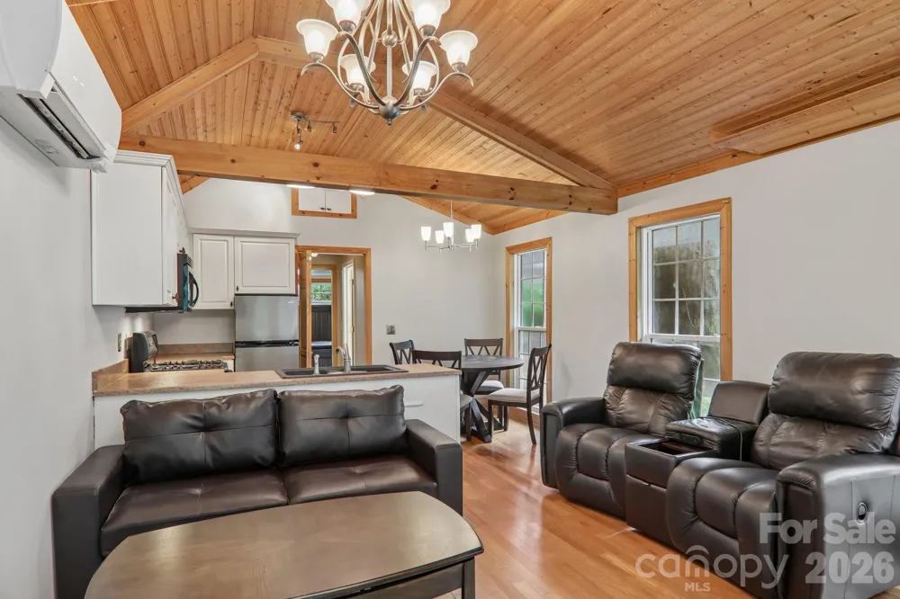61 Bo Diddly Lane Cedar Mountain, NC 28718
