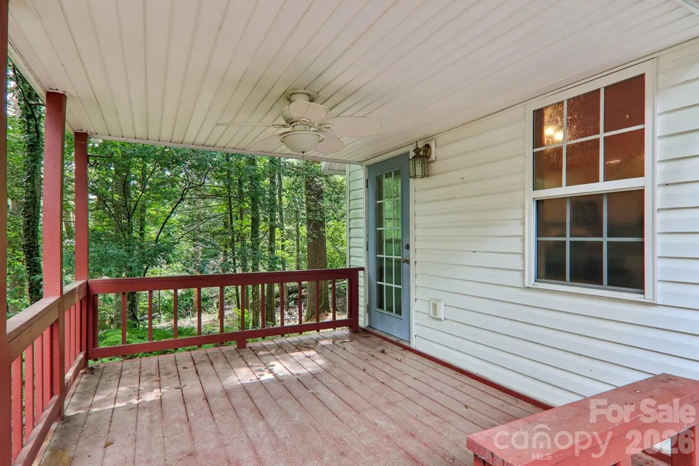61 Bo Diddly Lane Cedar Mountain, NC 28718