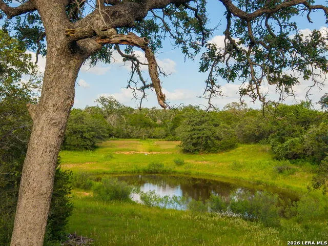 10488 STATE HIGHWAY 304 Harwood, TX 78632