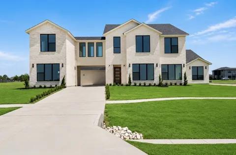 349 Valley Trail