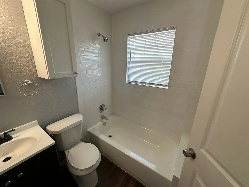 907 S Mesquite Street #907A Arlington, TX 76010