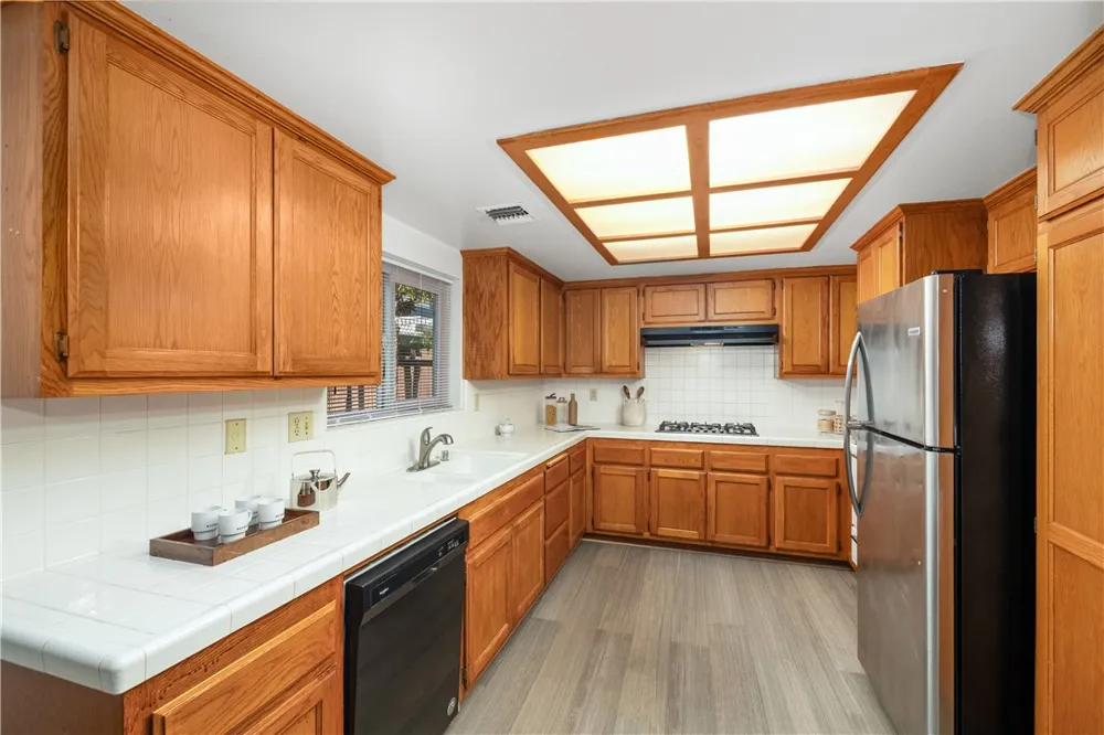 904 1st Avenue #D Arcadia, CA 91006