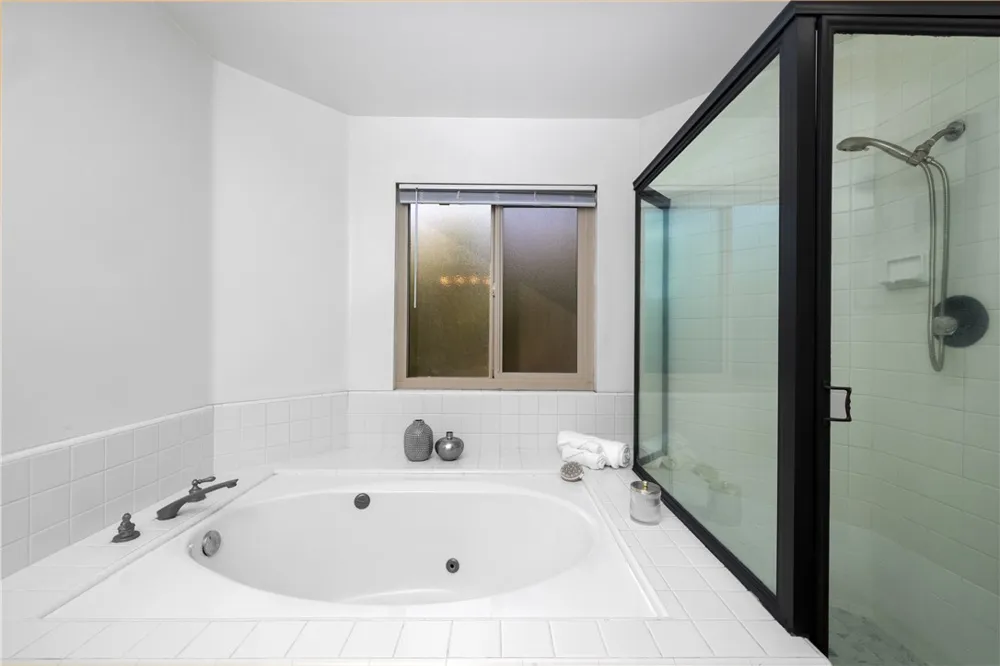 904 1st Avenue #D Arcadia, CA 91006