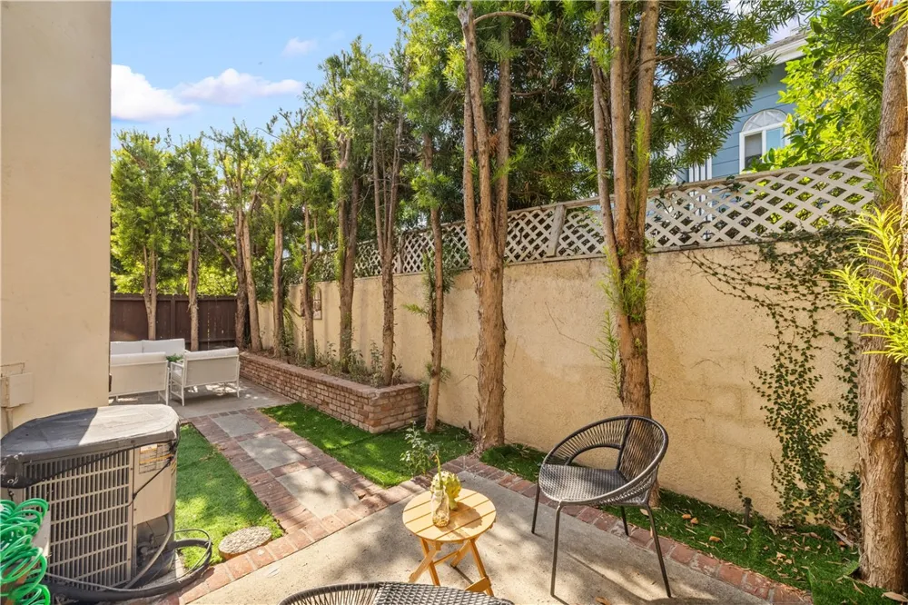 904 1st Avenue #D Arcadia, CA 91006
