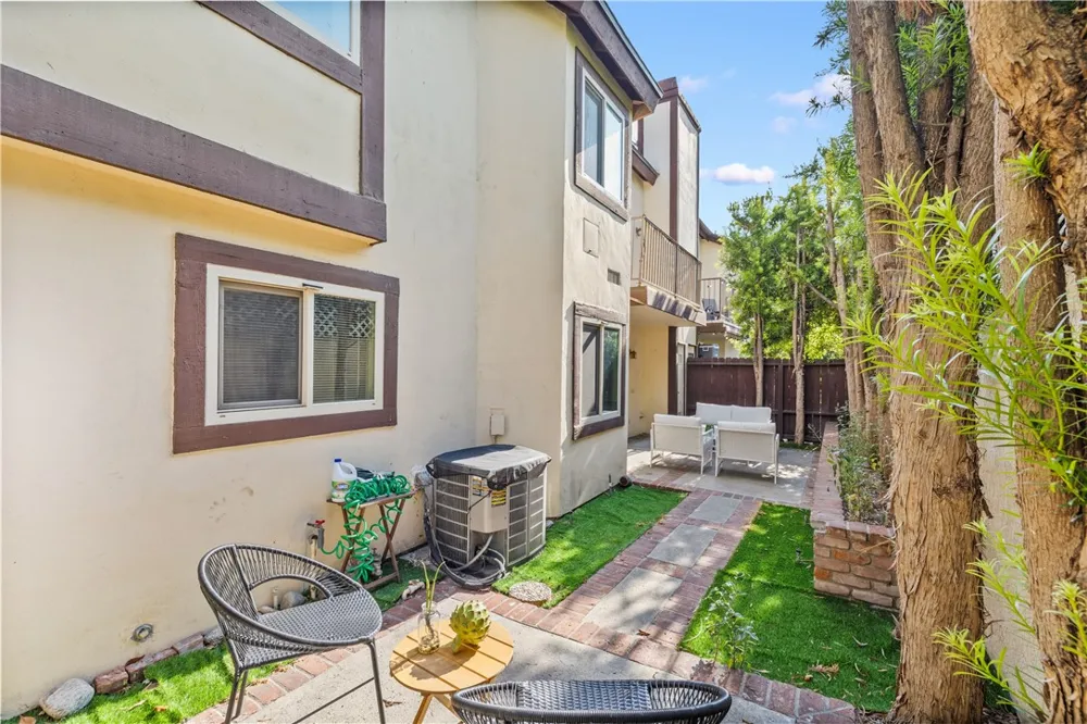 904 1st Avenue #D Arcadia, CA 91006