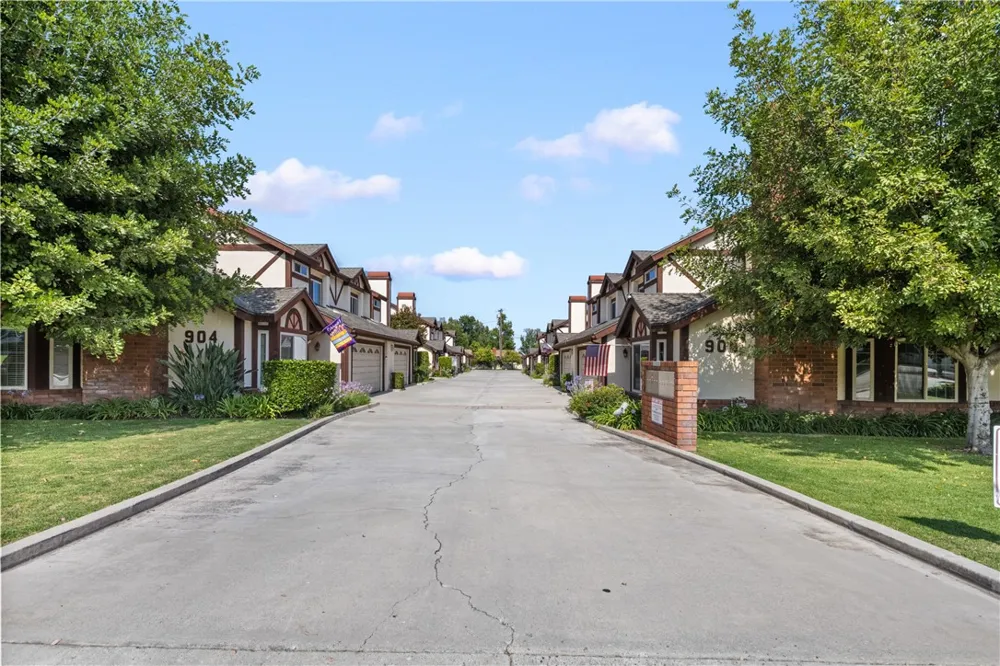 904 1st Avenue #D Arcadia, CA 91006
