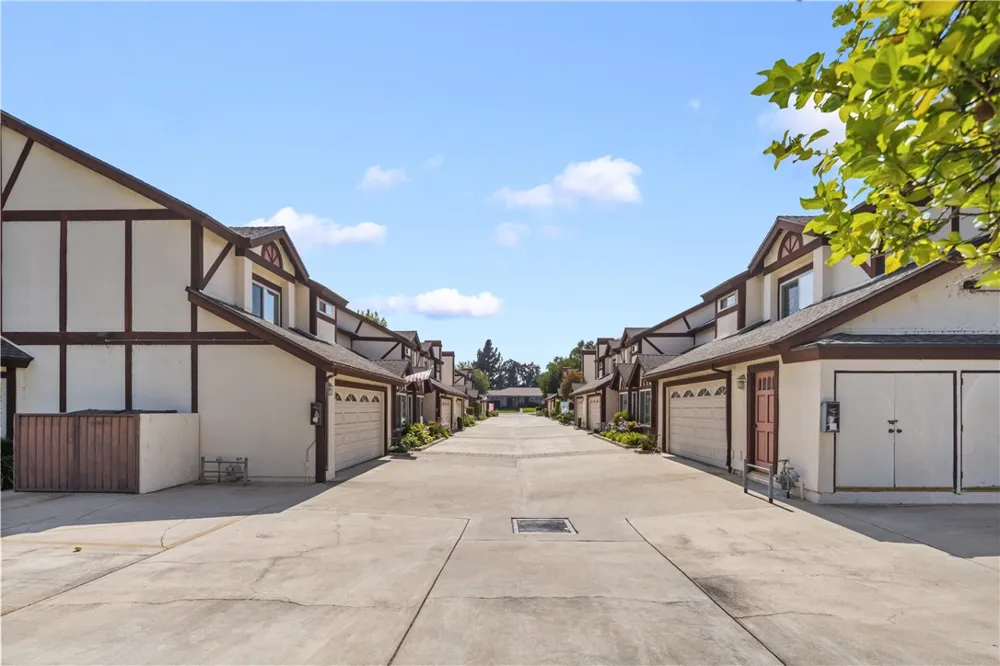 904 1st Avenue #D Arcadia, CA 91006