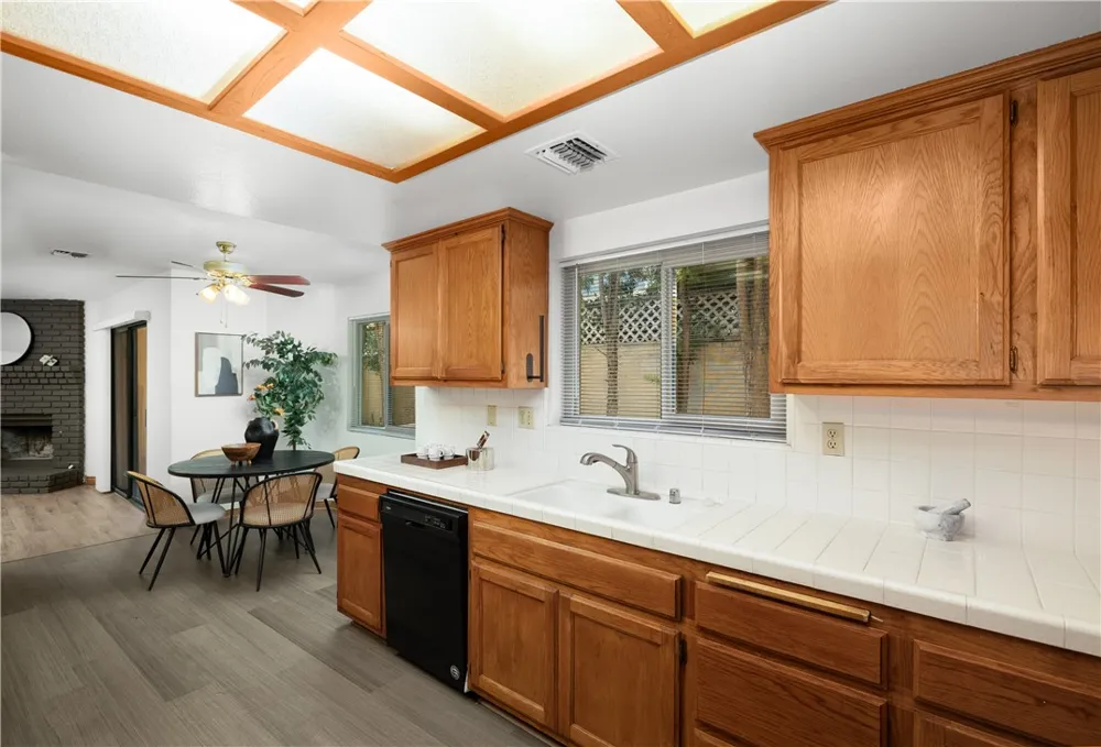 904 1st Avenue #D Arcadia, CA 91006