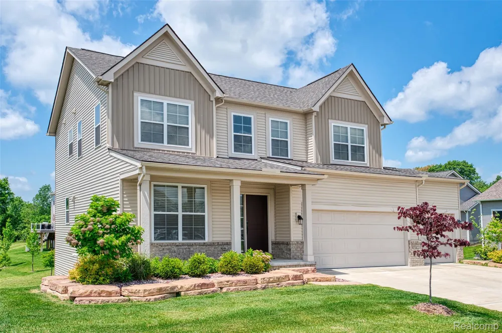 10070 Kylie Drive Green Oak Township, MI 48116