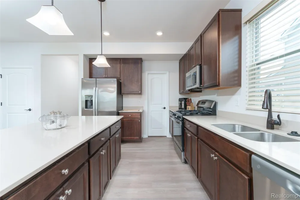 10070 Kylie Drive Green Oak Township, MI 48116