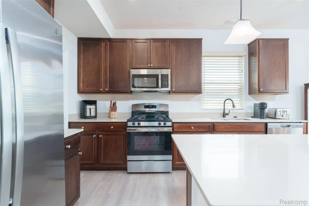 10070 Kylie Drive Green Oak Township, MI 48116