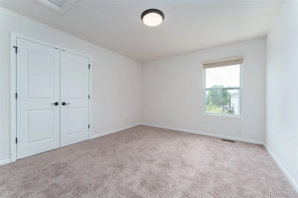 10070 Kylie Drive Green Oak Township, MI 48116